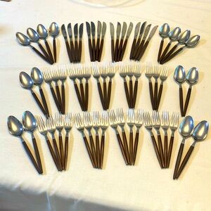 VINTAGE SET OF EKCO ETERNA CANOE MUFFIN JAPAN FLATWARE SET 71 pieces